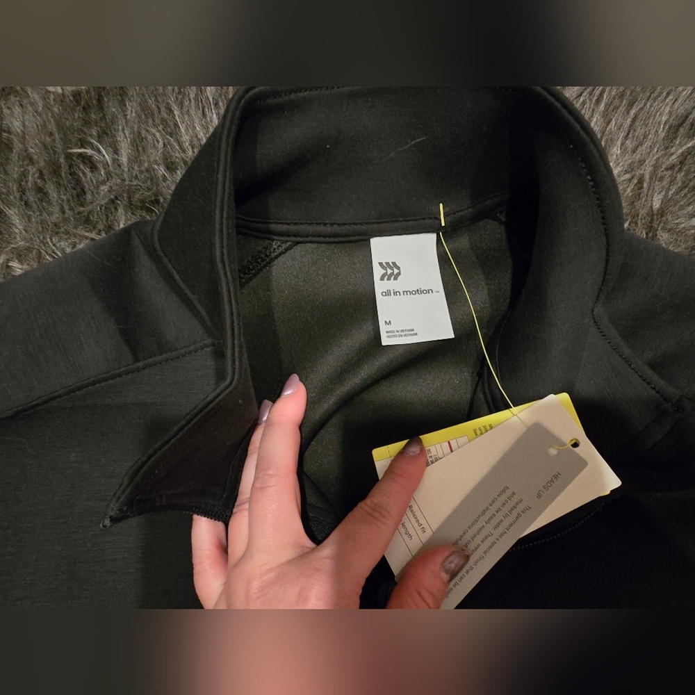 NWT All In Motion Black Zip-Up Track Jacket Softstreme Material Medium Sport - Picture 3 of 6